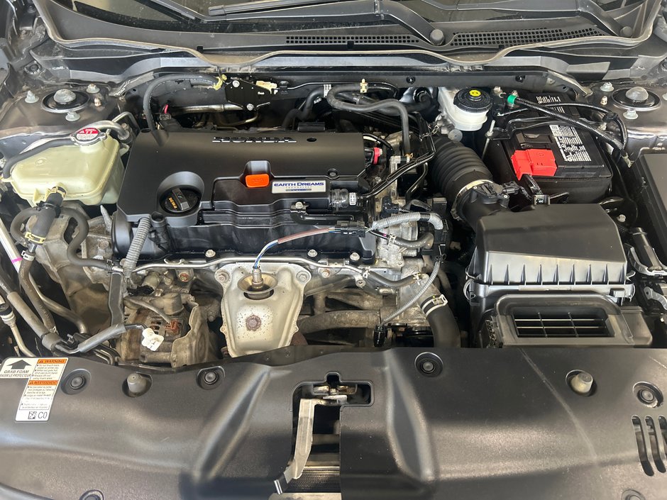 Honda Civic Sedan LX 2021-11