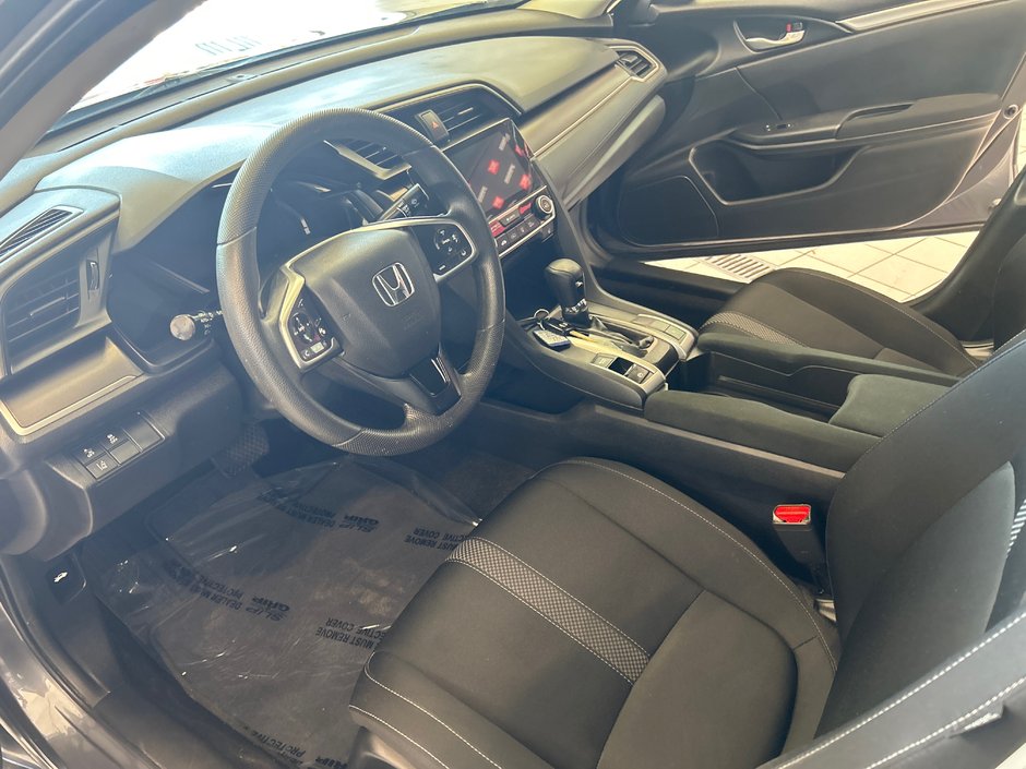 Honda Civic Sedan LX 2021-18