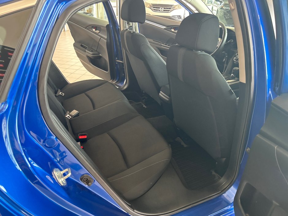 Honda Civic Sedan LX 2021-9