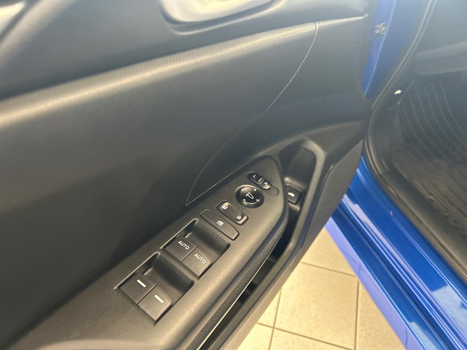 Honda Civic Sedan LX 2021-16