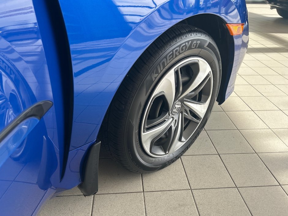 Honda Civic Sedan LX 2021-12