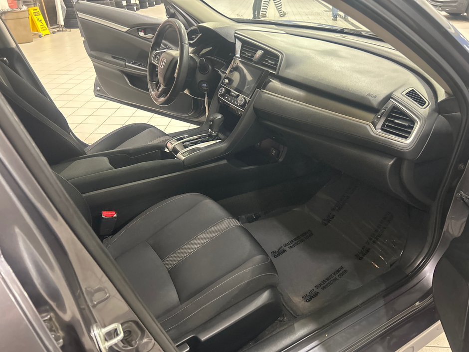 Honda Civic Sedan LX 2021-13