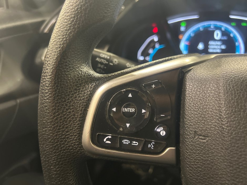 Honda Civic Sedan LX 2021-24