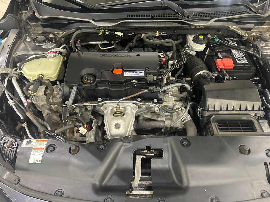 Honda Civic Sedan LX 2021-15