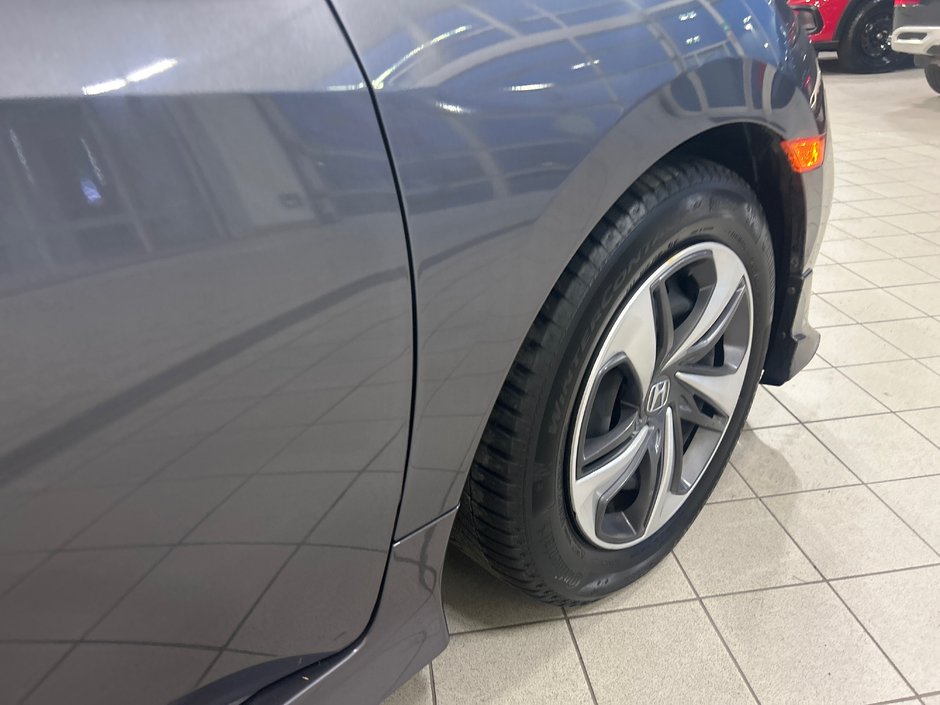 Honda Civic Sedan LX 2021-14