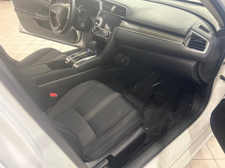 Honda Civic Sedan LX 2021-9