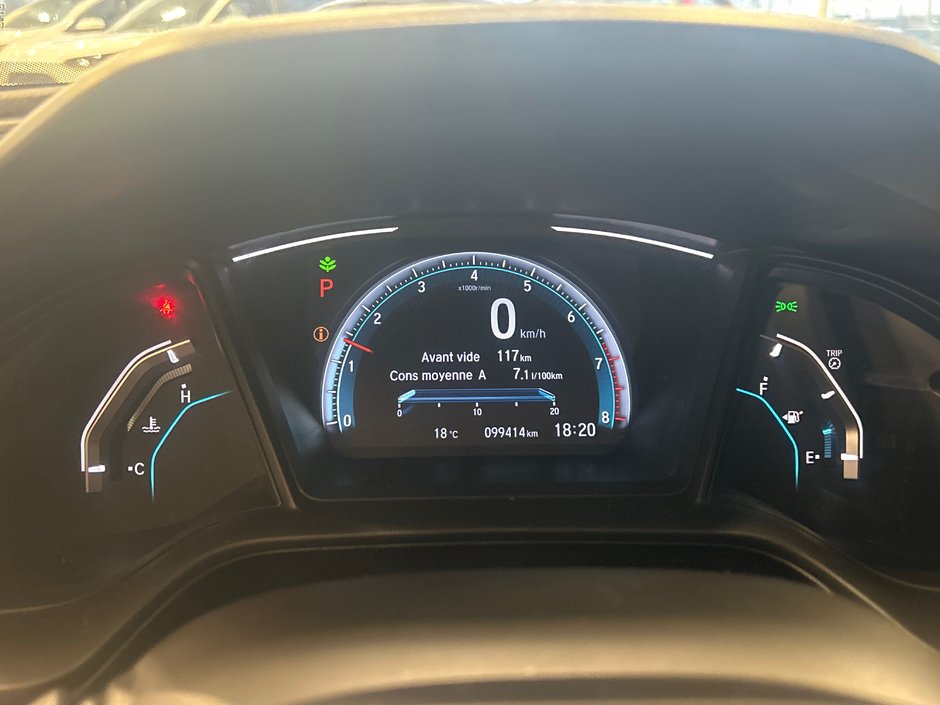 Honda Civic Sedan LX 2021-17