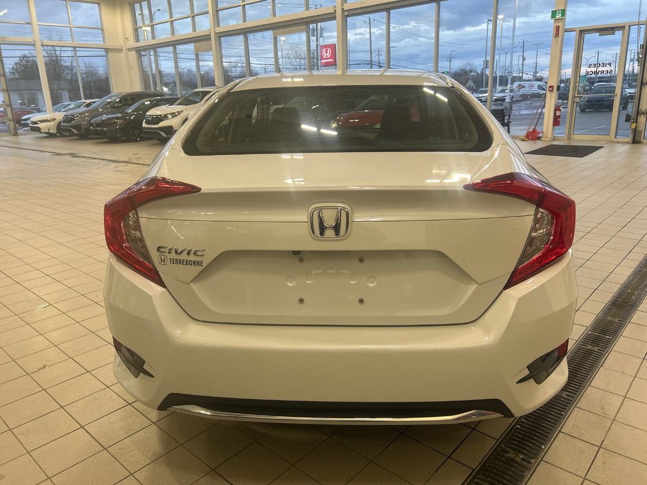 Honda Civic Sedan LX 2021-3