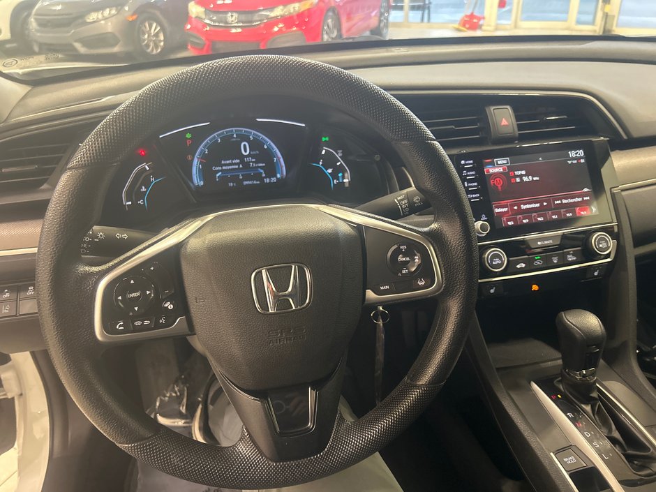 Honda Civic Sedan LX 2021-18