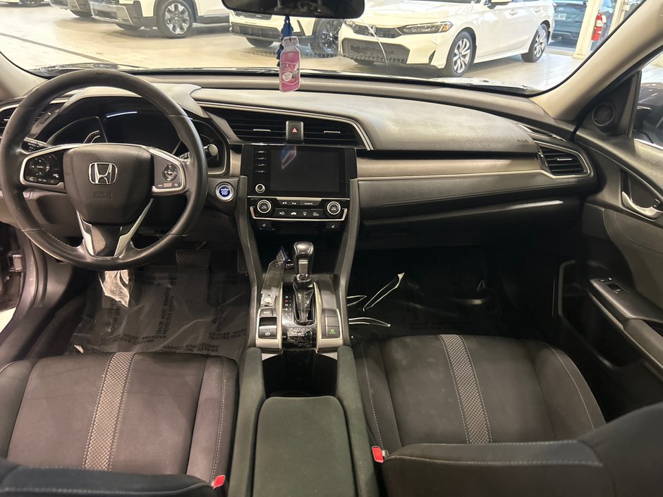 Honda Civic Sedan EX 2021-12