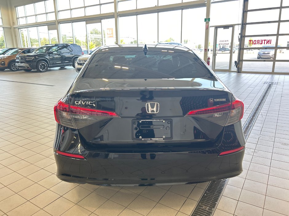 2022 Honda Civic Sedan EX-7
