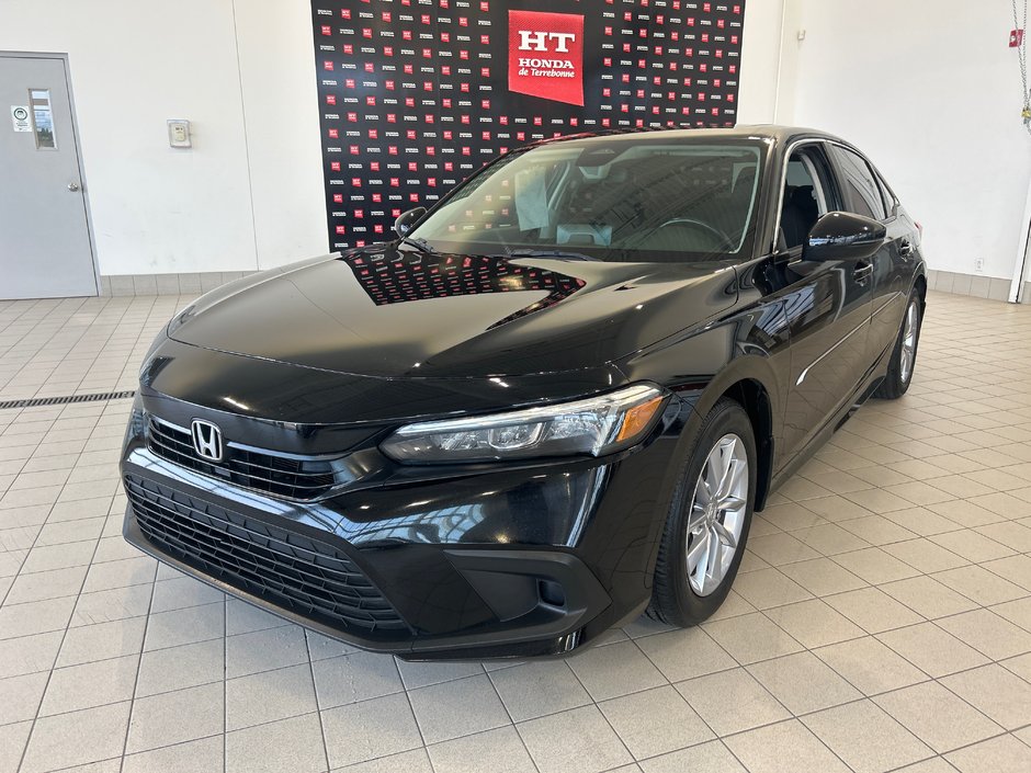 2022 Honda Civic Sedan EX-2
