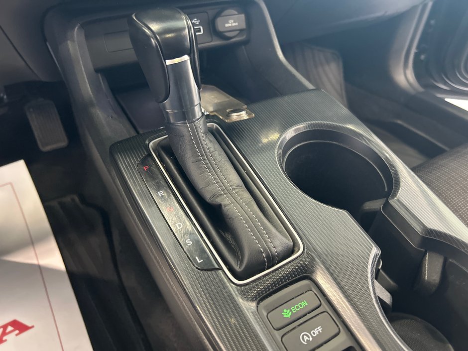 2022 Honda Civic Sedan EX-20
