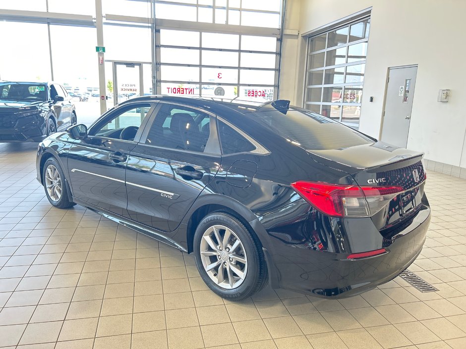 2022 Honda Civic Sedan EX-8