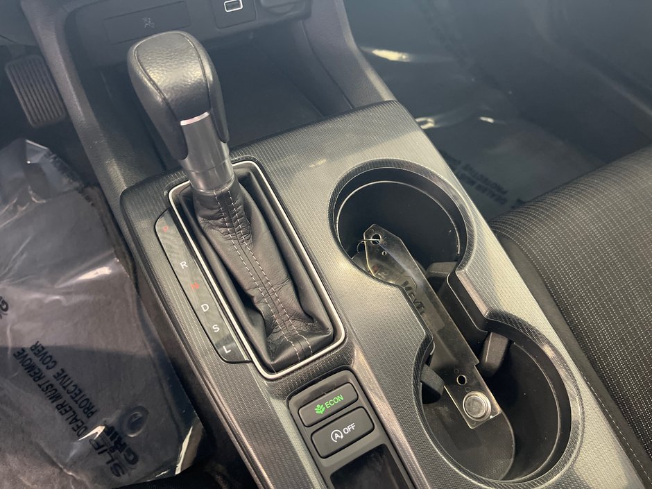 Honda Civic Sedan LX 2022-11