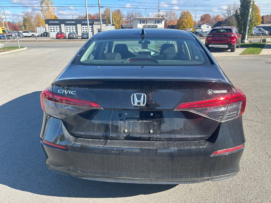 Honda Civic Sedan LX 2022-3