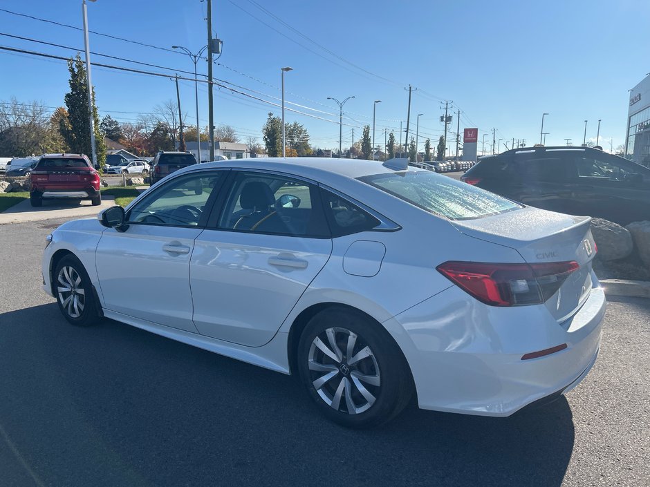 Honda Civic Sedan LX 2022-3