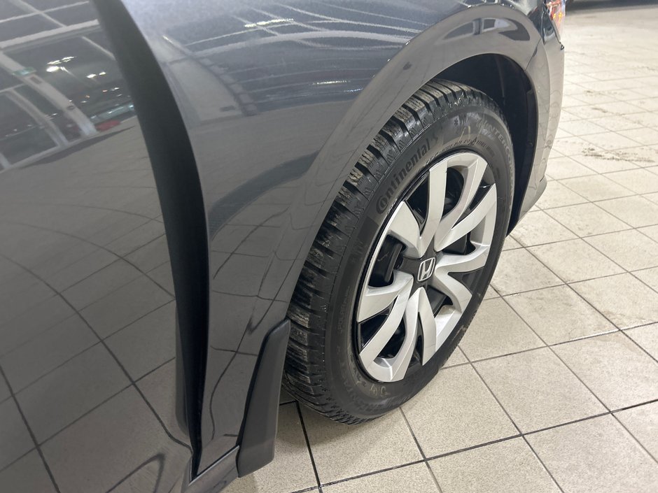 Honda Civic Sedan LX 2022-12