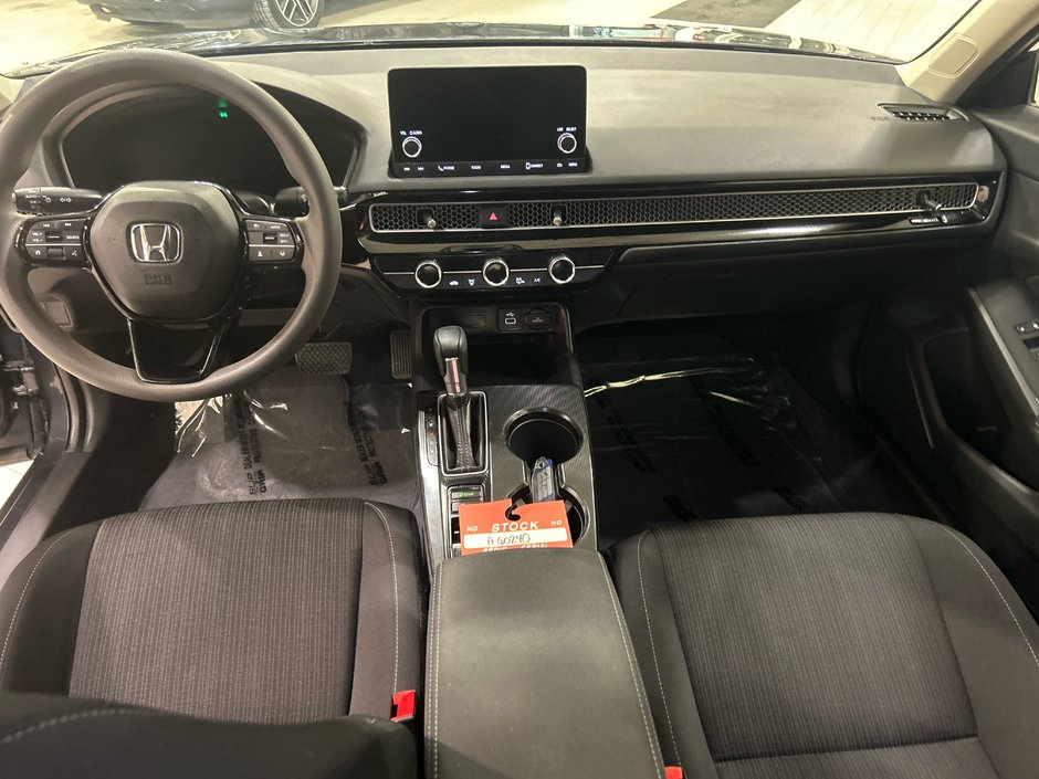 Honda Civic Sedan LX 2022-10