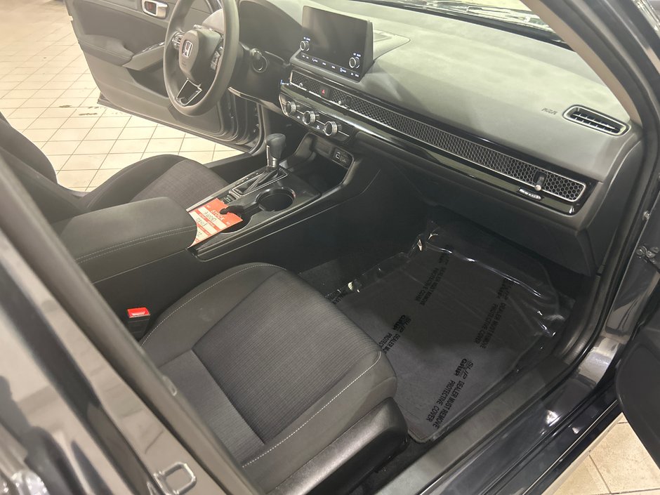 Honda Civic Sedan LX 2022-11