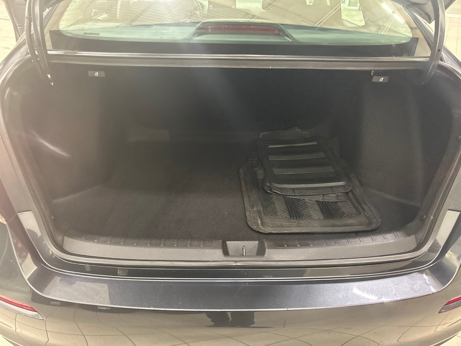 Honda Civic Sedan LX 2022-8