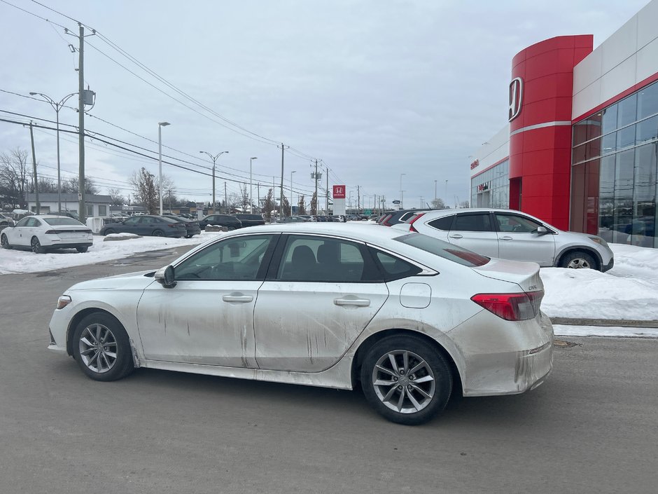 Honda Civic Sedan EX 2022-3