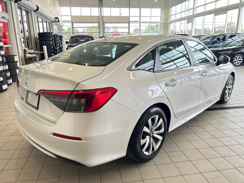 2022 Honda Civic Sedan LX-5