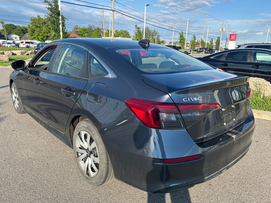 2022 Honda Civic Sedan LX-2