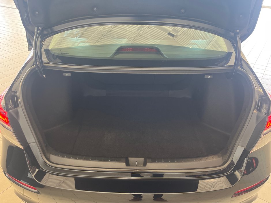 2022 Honda Civic Sedan LX-13