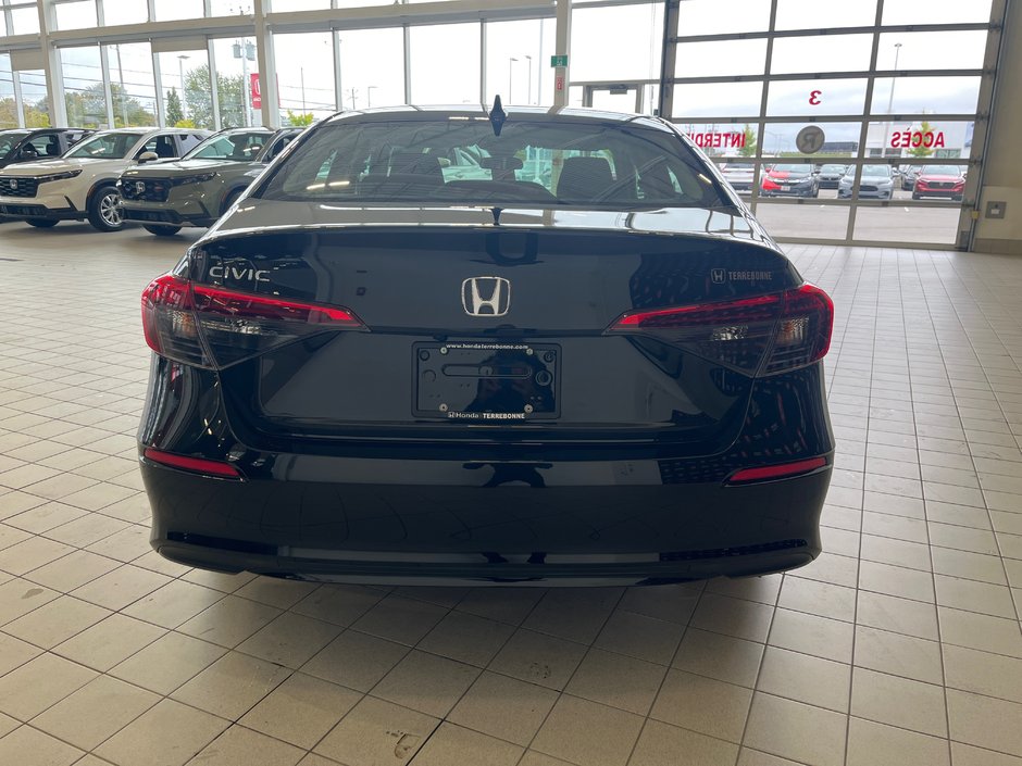 Honda Civic Sedan LX 2023-5