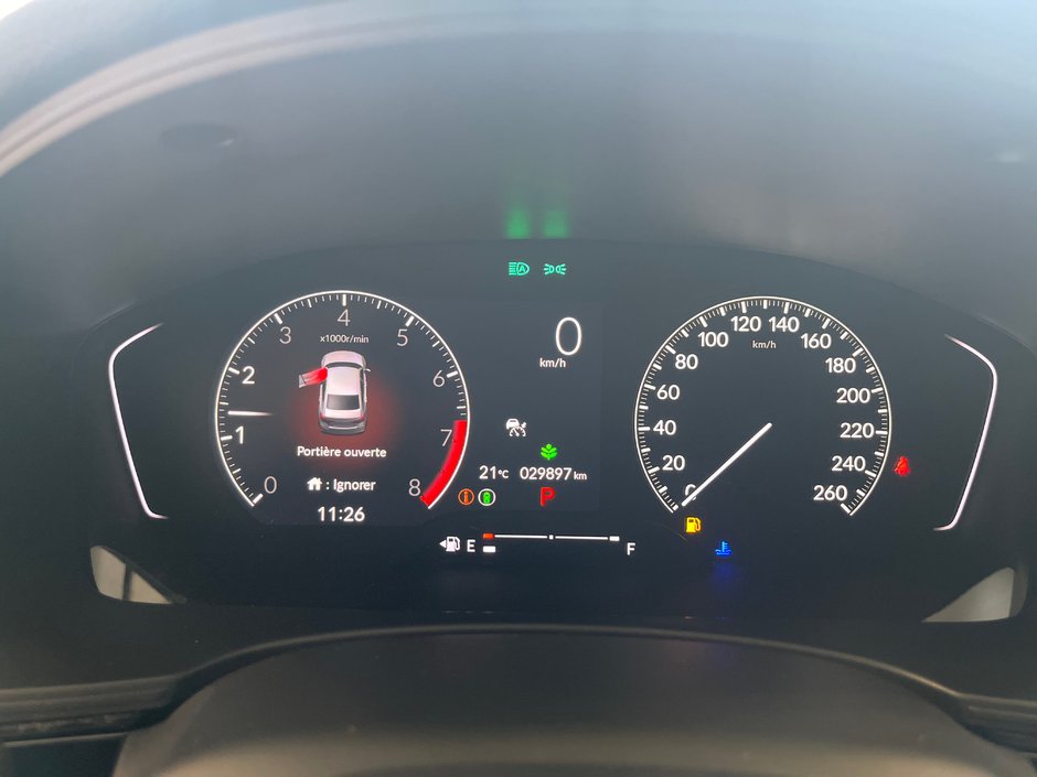 Honda Civic Sedan LX 2023-17