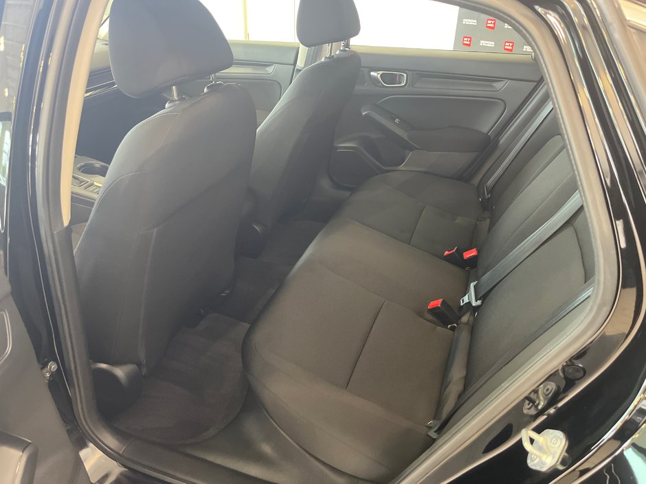 Honda Civic Sedan LX 2023-9