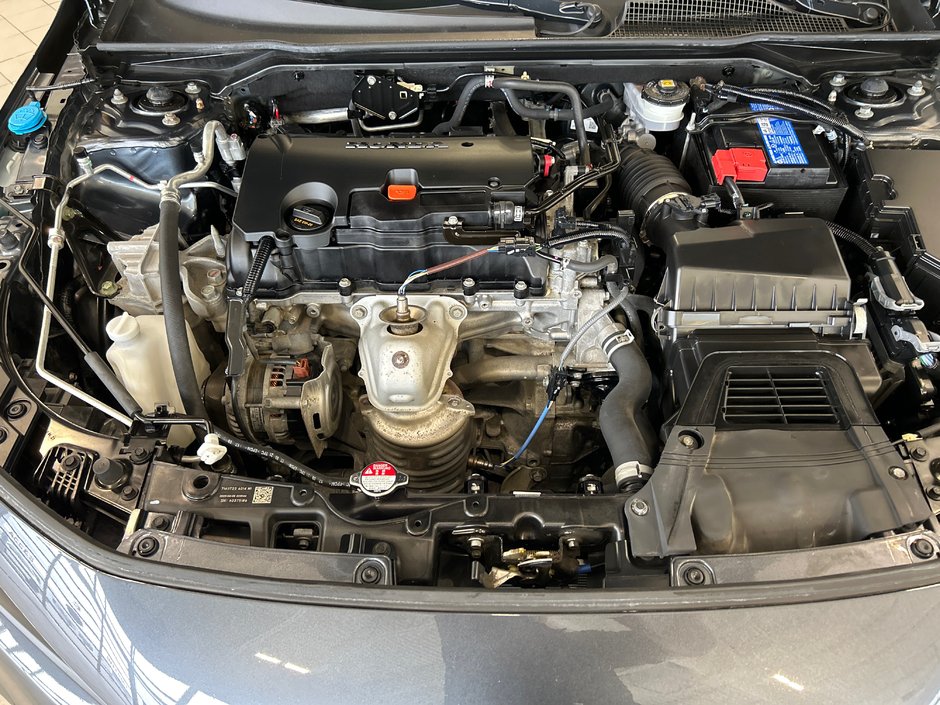 Honda Civic Sedan LX 2023-22