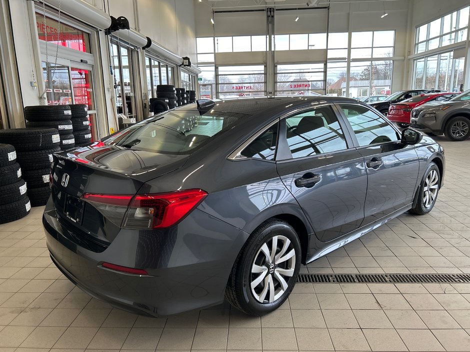 Honda Civic Sedan LX 2023-5