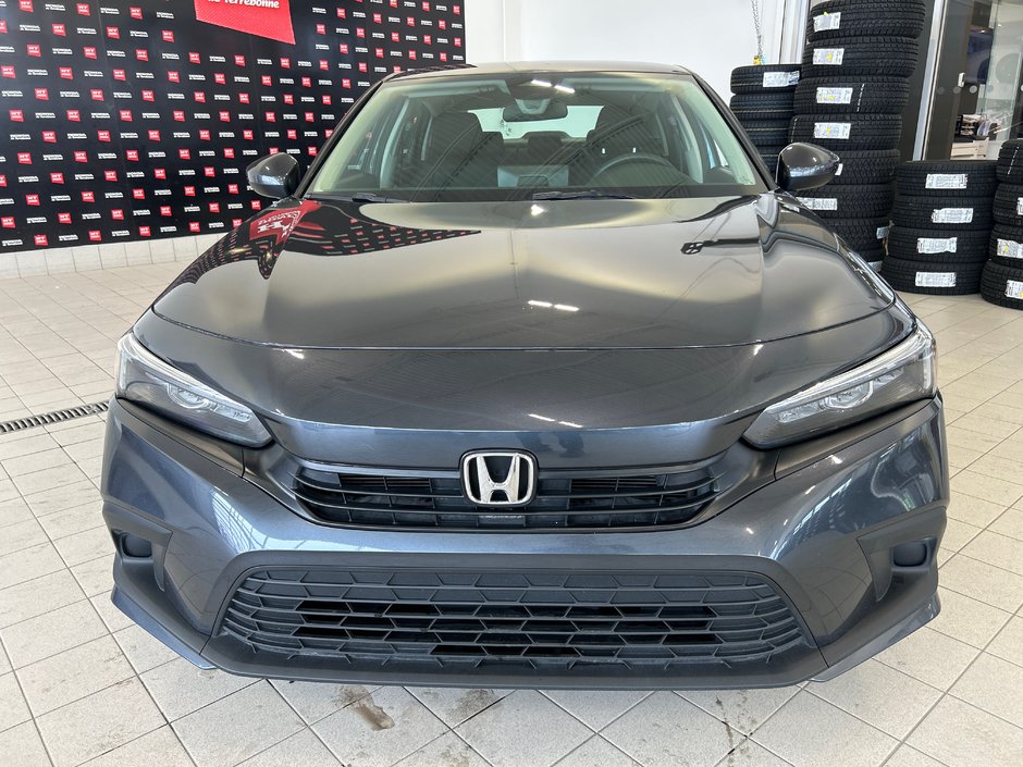 Honda Civic Sedan LX 2023-2