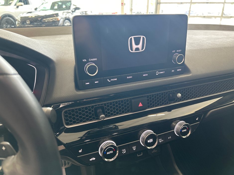 Honda Civic Sedan Sport 2023-29