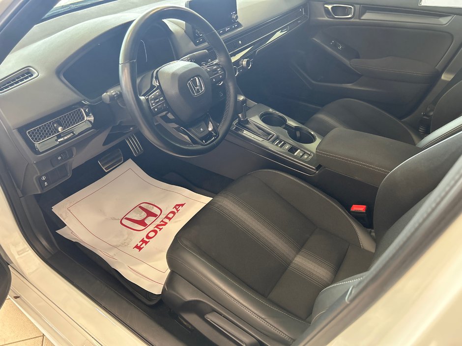 Honda Civic Sedan Sport 2023-23