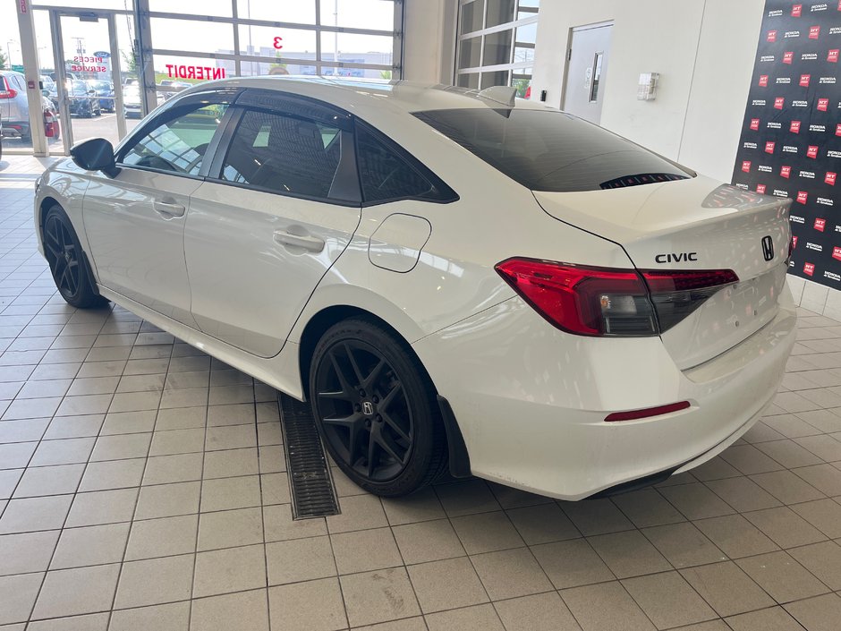 Honda Civic Sedan Sport 2023-8