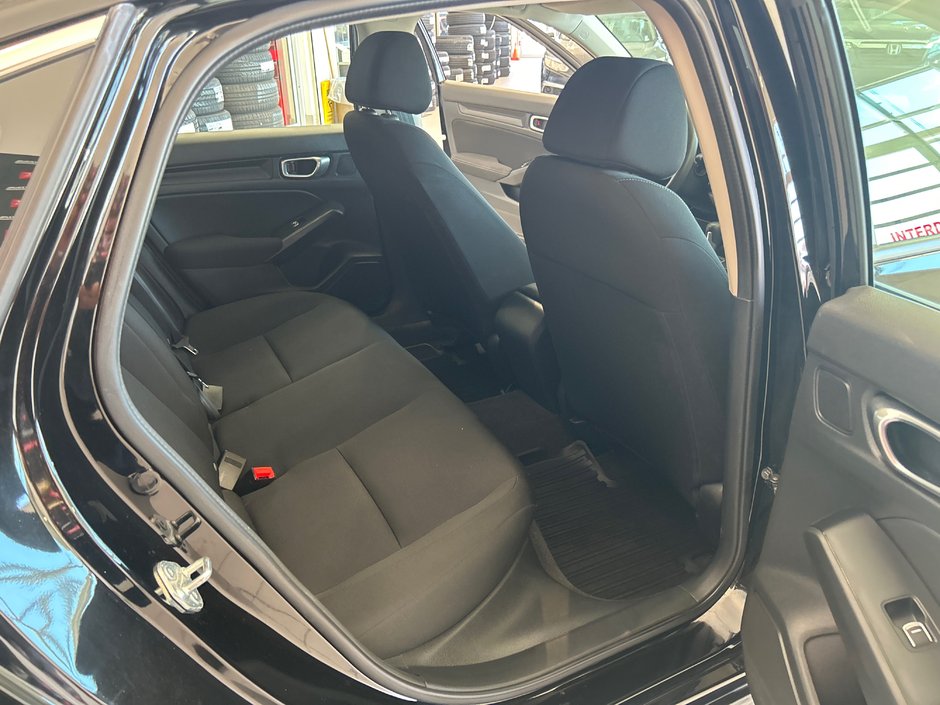 2023 Honda Civic Sedan LX-11