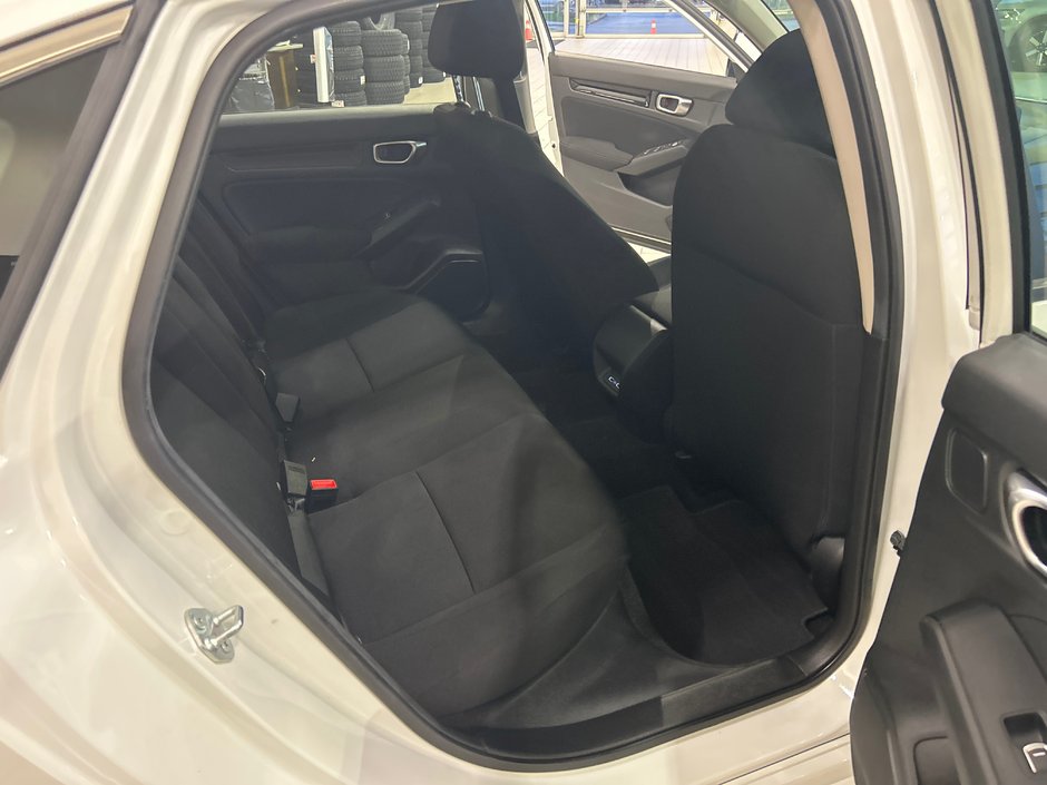 Honda Civic Sedan EX 2024-27