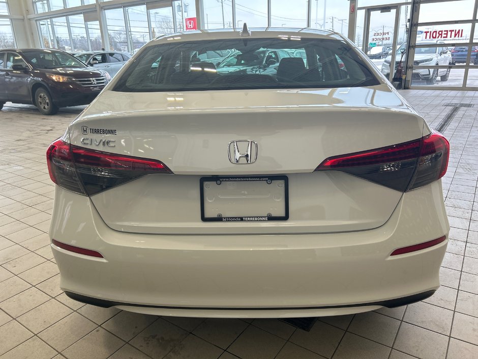 Honda Civic Sedan EX 2024-27