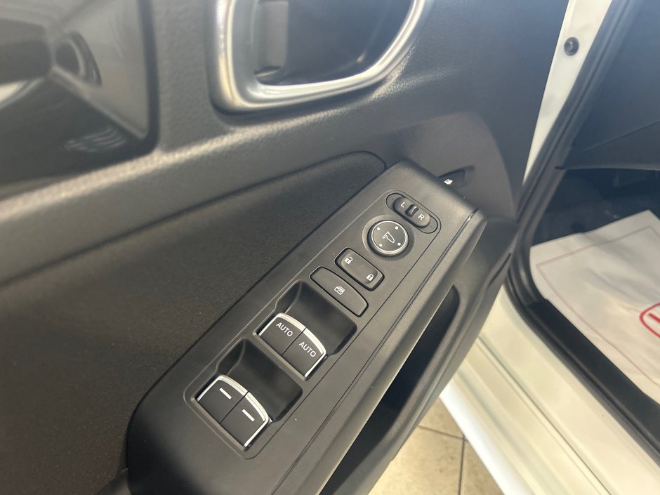 Honda Civic Sedan EX 2024-18