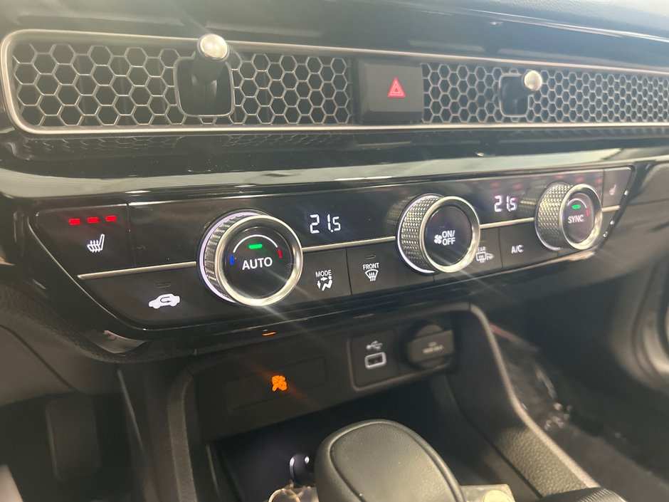 Honda Civic Sedan EX 2024-23