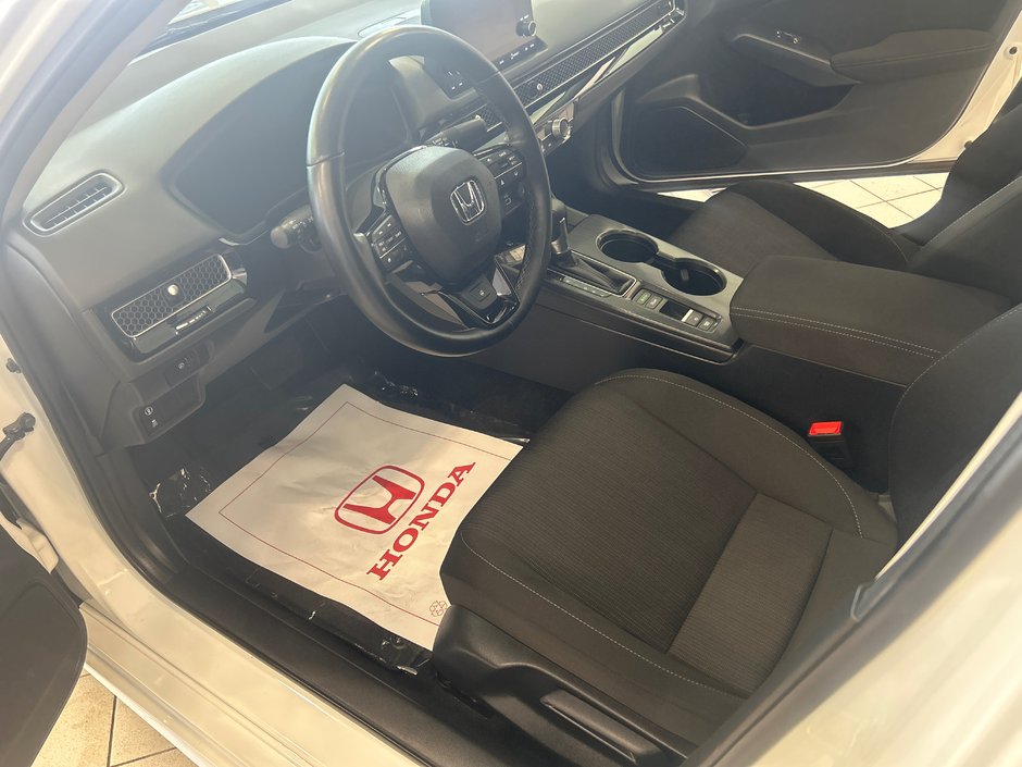 Honda Civic Sedan EX 2024-16