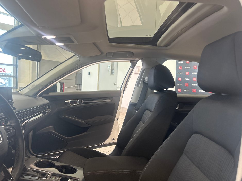 Honda Civic Sedan EX 2024-17