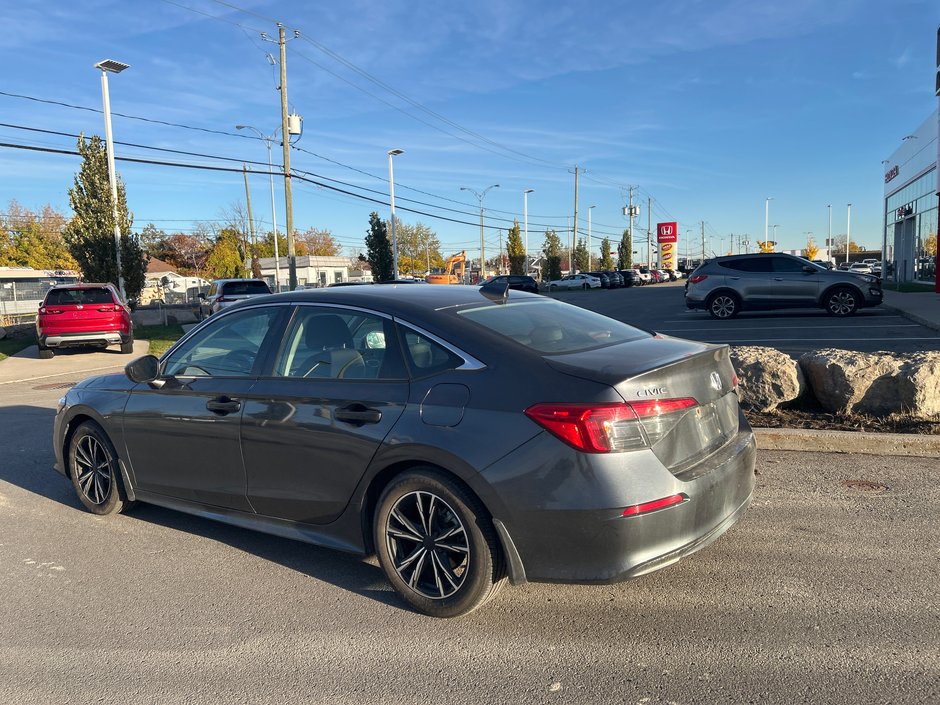Honda Civic Sedan LX-B 2024-1