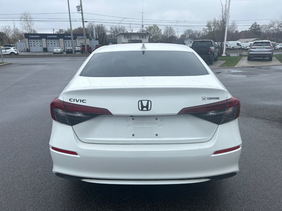 Honda Civic Sedan LX 2025-4