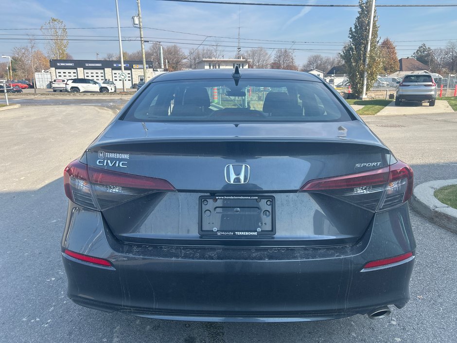 Honda Civic Sedan Sport 2025-2