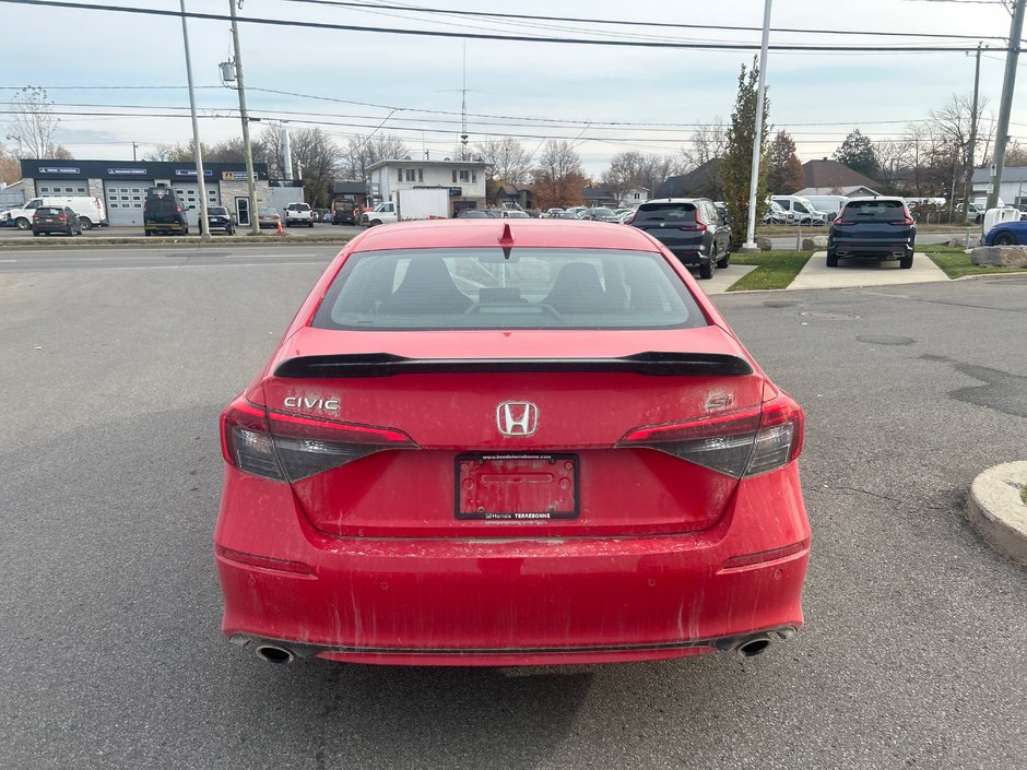 Honda Civic SI sedan Si 2022-4