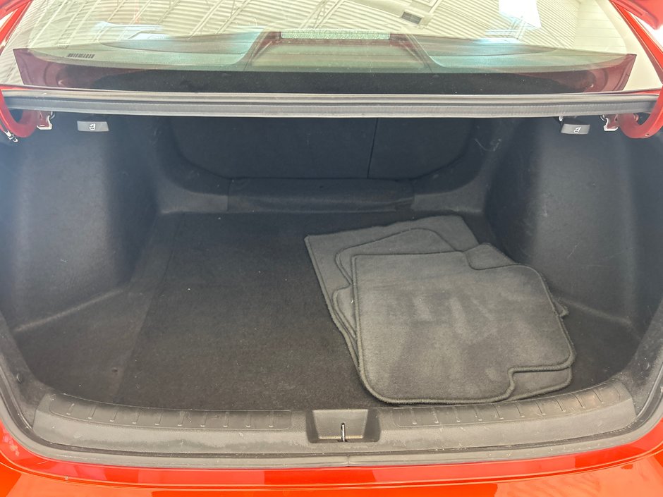 Honda Civic SI sedan  2022-10
